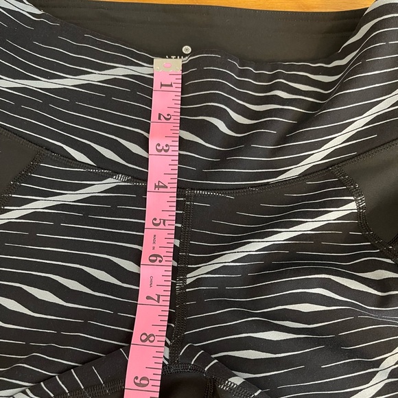 Athleta Black & Grey Stripes Leggings Size S - Picture 10 of 14